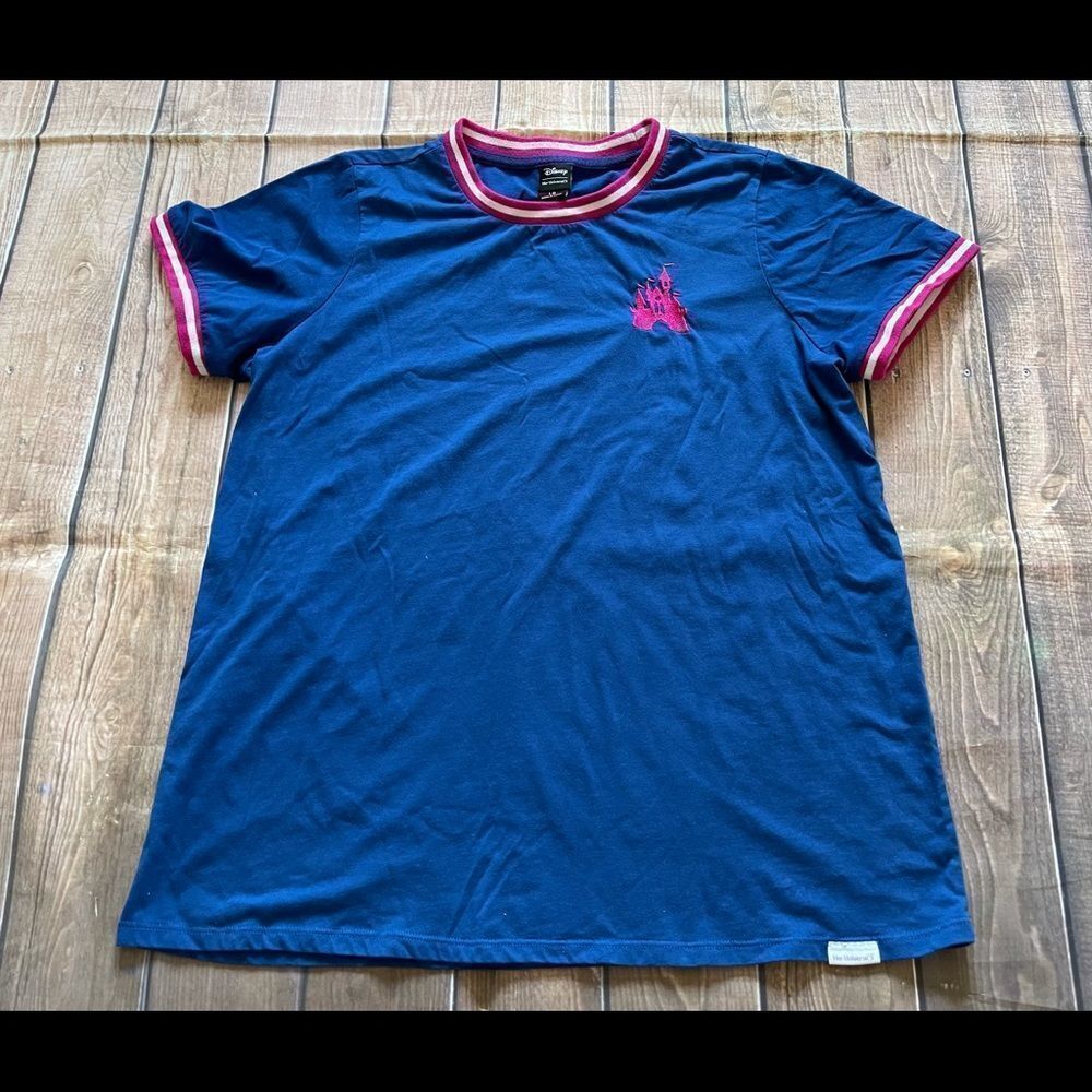 Disney Her Universe Tshirt